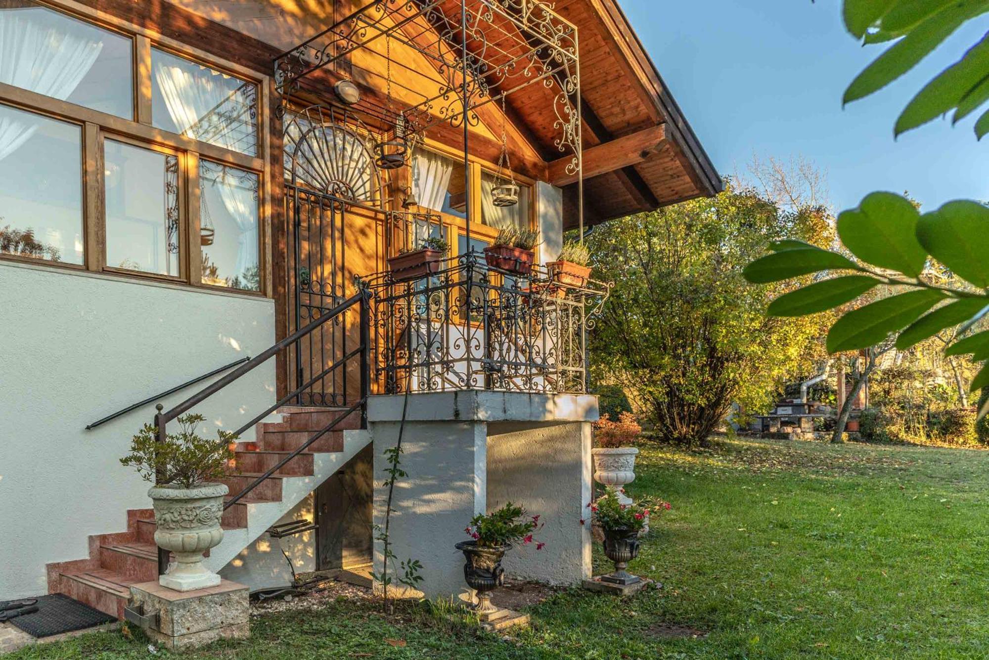 La Villa Del Barone Predaia Exterior photo